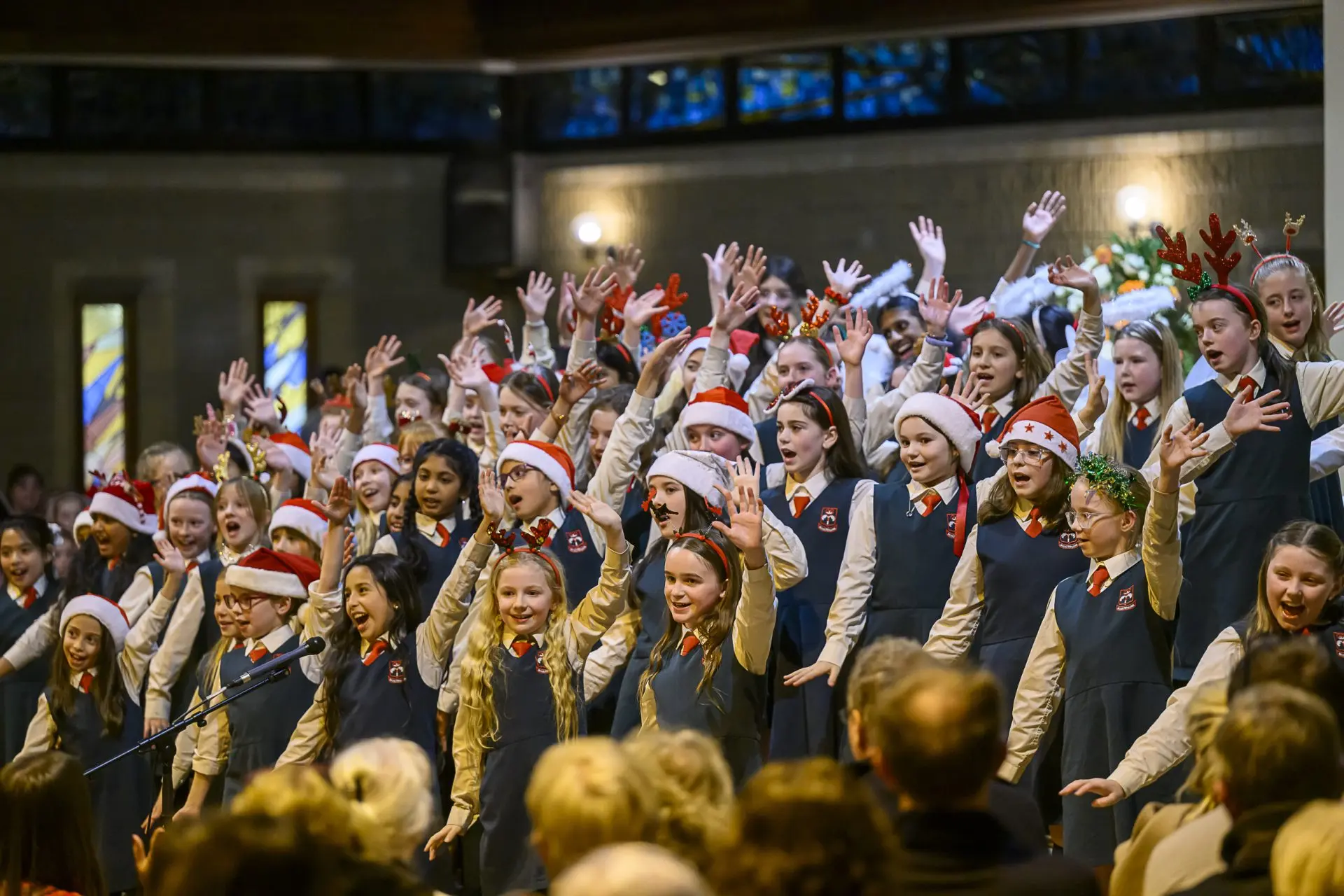 photo of choral group Scoil Mhuire