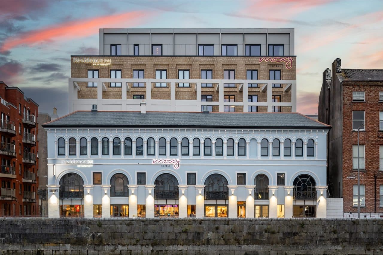 Facciata dell'hotel Moxy