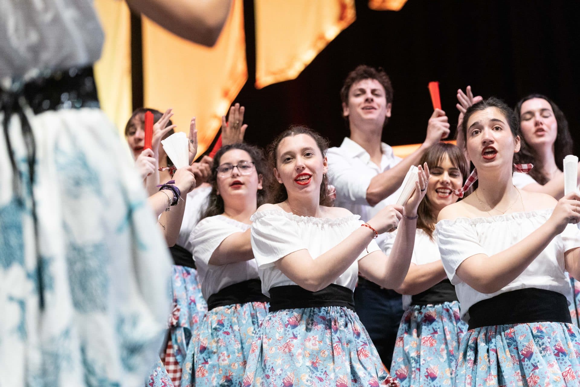 photo of a choral group performing