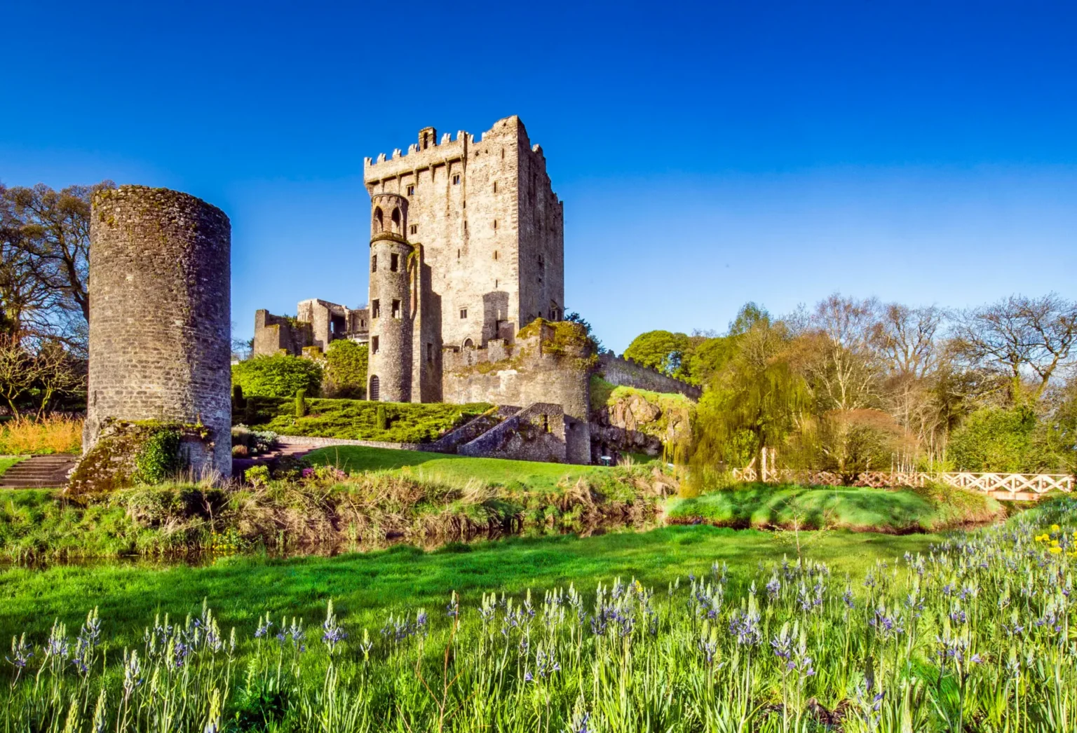 photo of Blarney Castle and Gardens where The home of the Blarney Stone, Balrney Castle was built nearly six hundred years ago by one of Ireland’s greatest chieftans, Cormac MacCarthy, and has been attracting attention ever since.