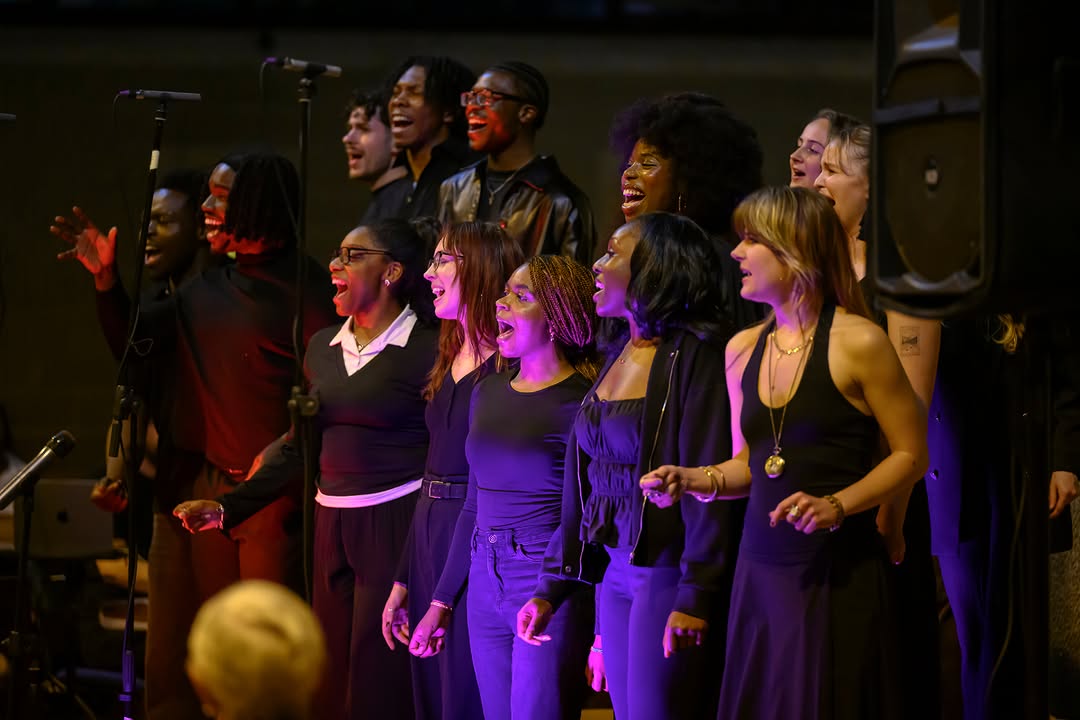 A little throwback to our Gospel Voices fundraising concert earlier this month, captured through the lens of Igor Ippolitov (@thisguywithcamera)...